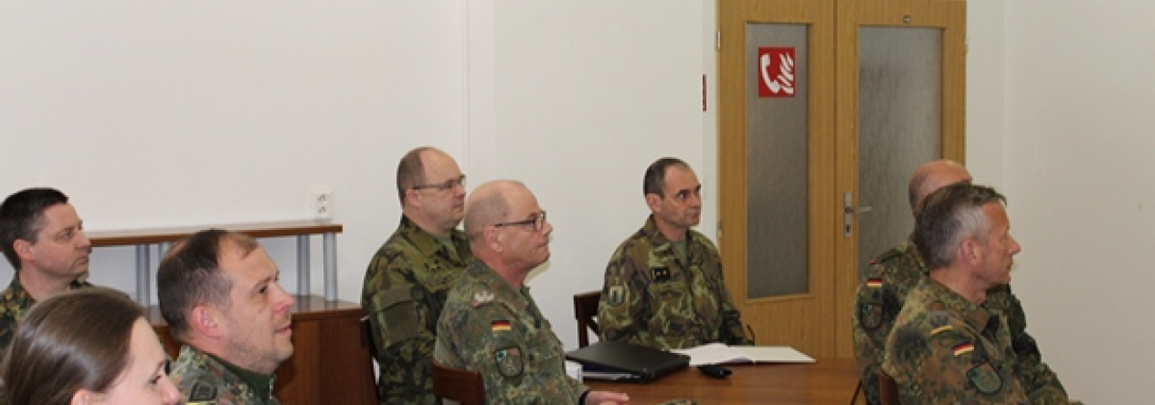 partnerstvi_bw_acr_01.jpg
