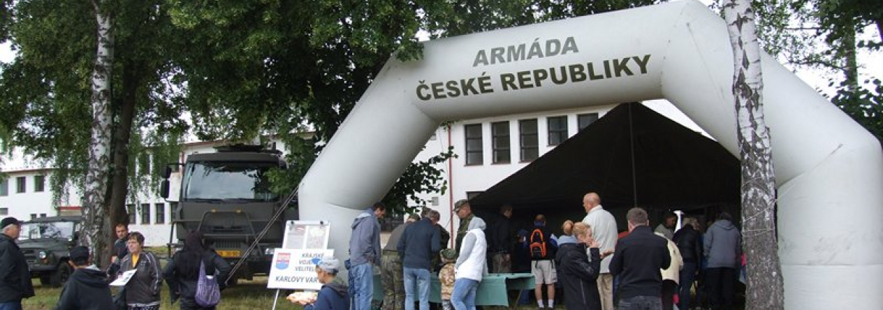 Stánek Krajského vojenského velitelství Karlovy Vary