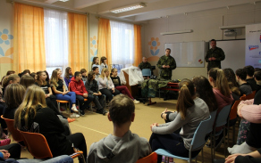 přednáška o zbraních hromadného ničení a ochrany proti nim