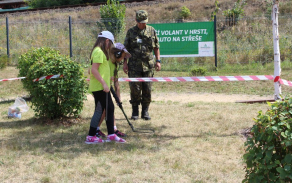 Hledáme poklady-plechové odznaky